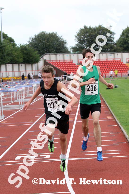 Boys under-15s 1500 metres at the Gateshead Tartan Games Open.